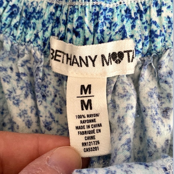 BETHANY MOTA Blue Floral Flowy Shorts, Size M. - Picture 10 of 11